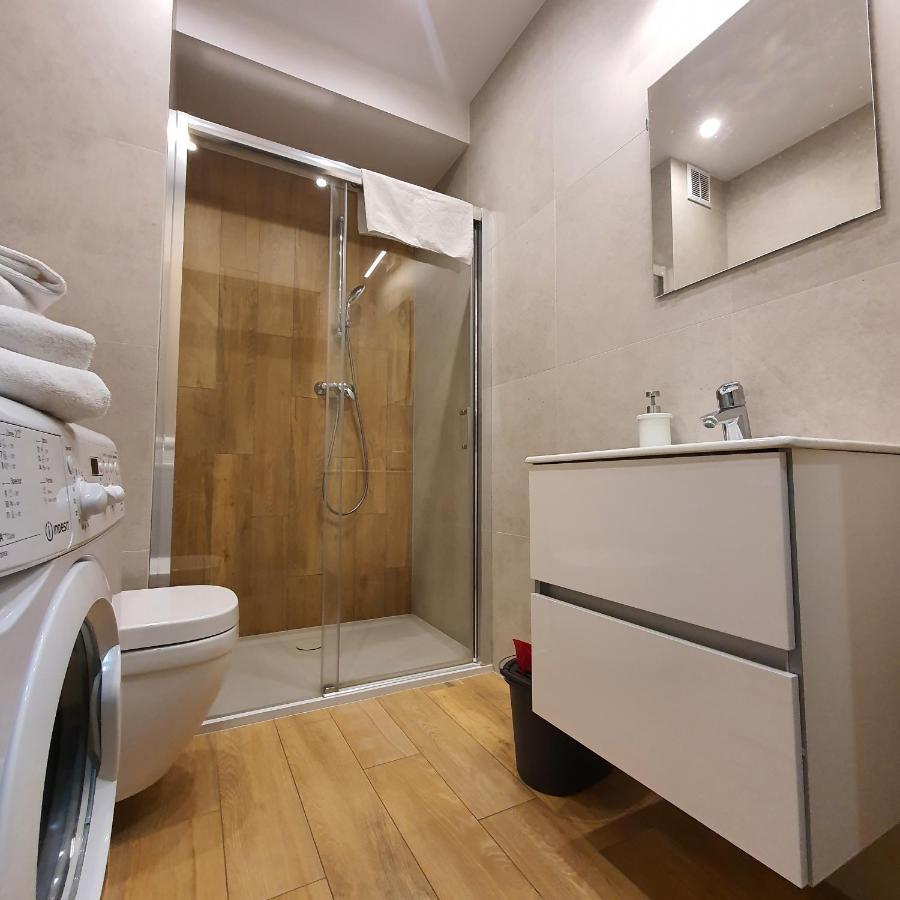 B 210 Apartment *